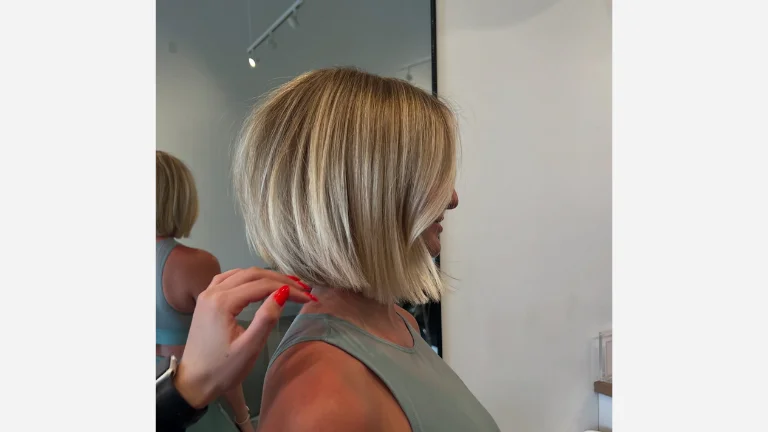 Jaw-Length Stacked Crop