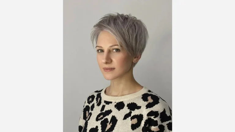 Side-Swept Boyish Crop