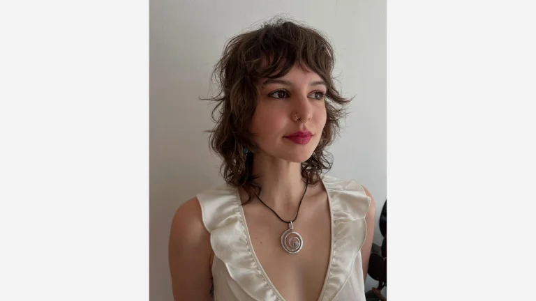 Dimensional Shaggy Wolf Cut
