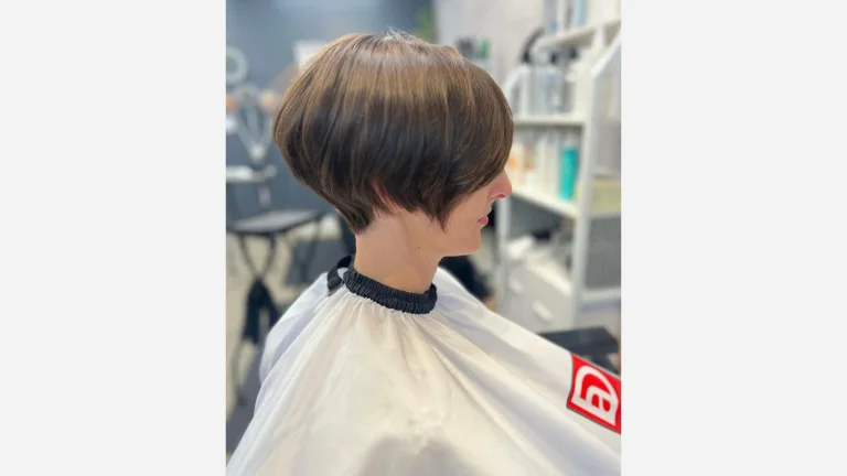 Head-Hugging Side-Swept Crop
