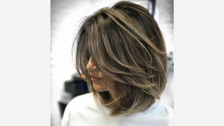 Feathered Brunette Lob Cut