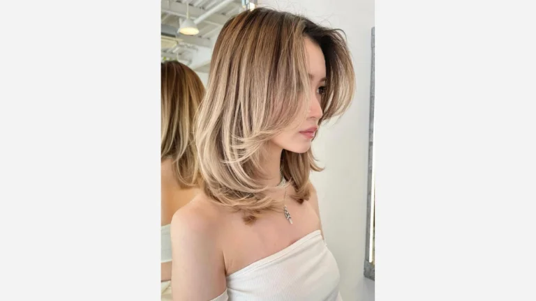 Shoulder-length cut