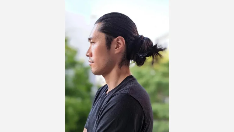 Messy Loop Ponytail