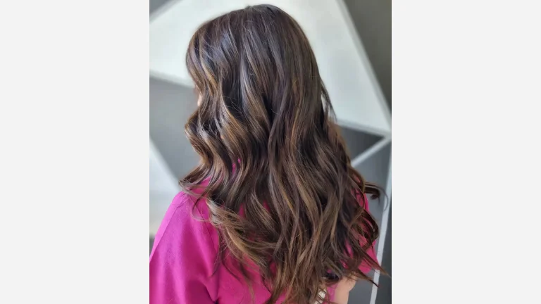 Subtle Caramel Highlights