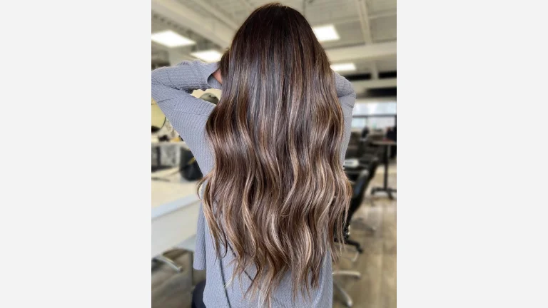 Dimensional Golden Brown Highlights