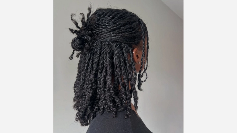 Swept-Back Lob