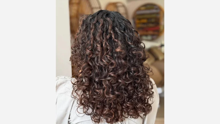 Highlighting Curl-by-Curl