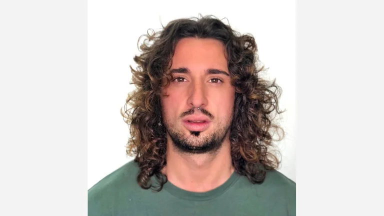Shoulder-Length Curls