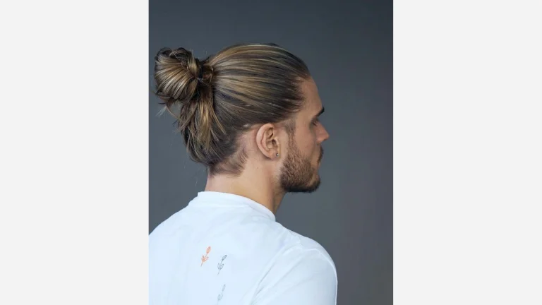 Smooth Man Bun