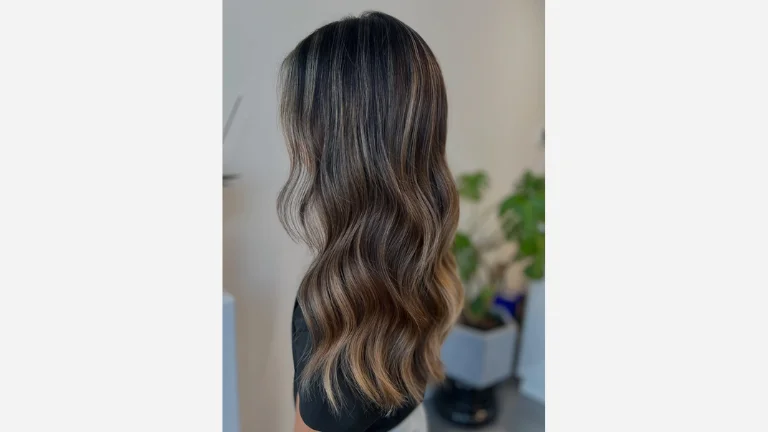 High-Contrasting Balayage