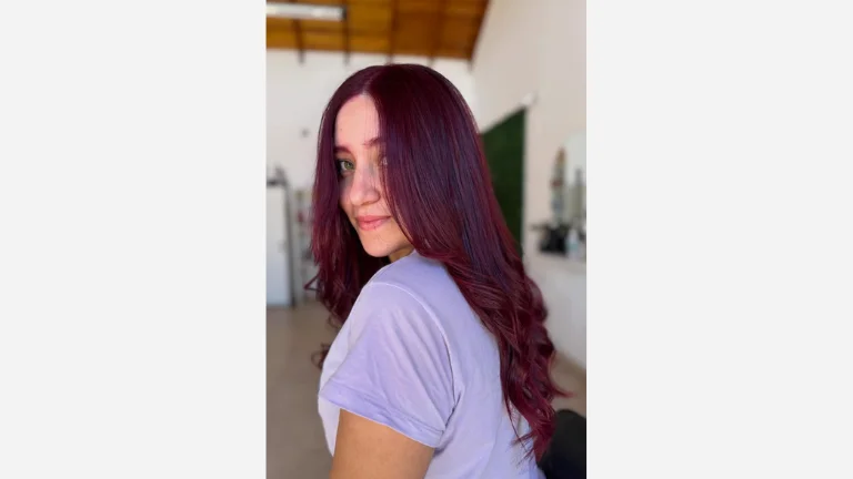 30 Beautiful Burgundy Hair Color Shades 16 Burgundy Hair with Cherry Highlights