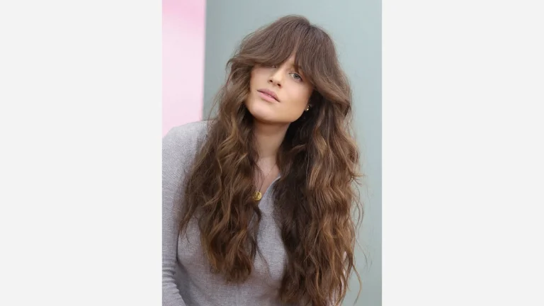 30 Stunning Shag Haircuts for Women 16 Long Shag