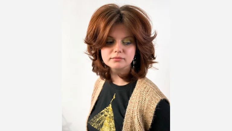 50 Chic Short Bob Hairstyles You’ll Fall in Love With 41 Blowout Bob Hairstyle