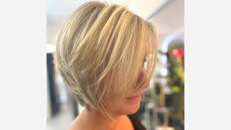 20 Modern Pixie Haircuts for Instant Style Boost 19 Long Straight Pixie