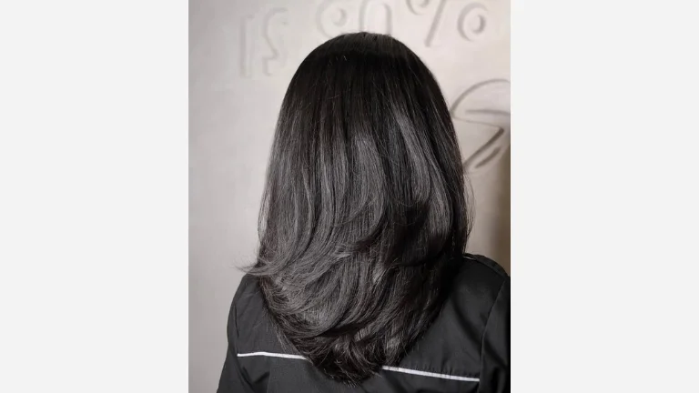 U-Cut with Swoopy Layers