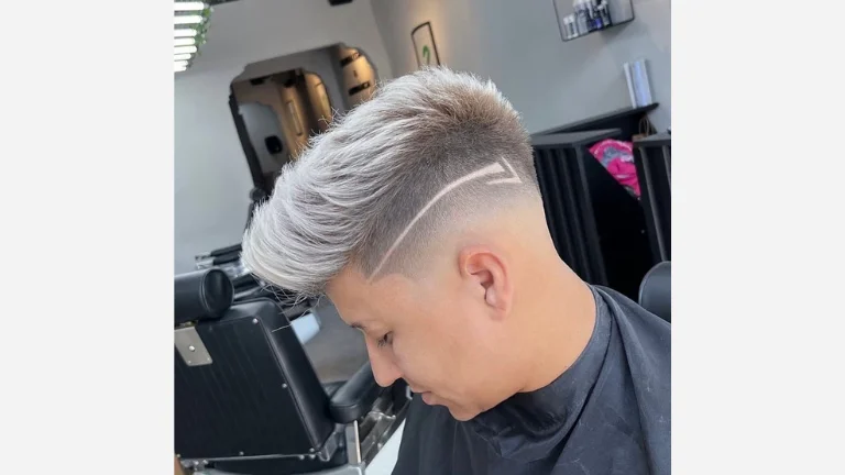 35 Stylish Faux Hawk Haircuts for Men 21 Skin Fade Hawk