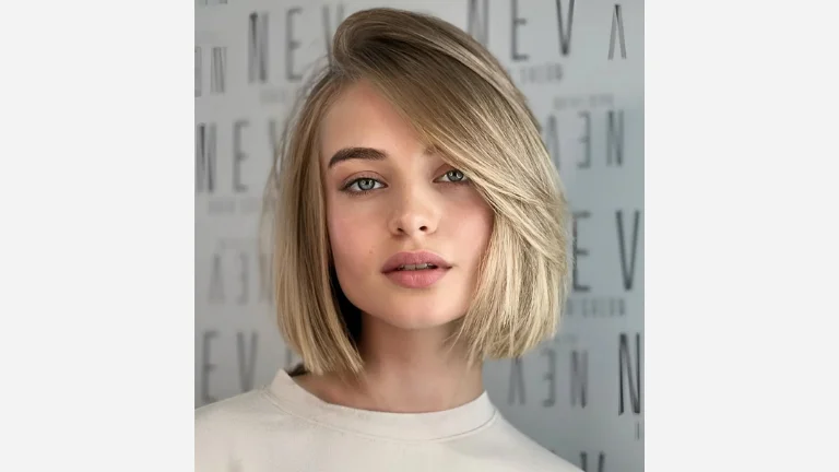 50 Chic Short Bob Hairstyles You’ll Fall in Love With 27 Side Bangs