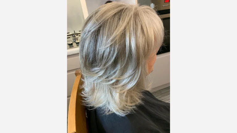 Mid-Length Cut with Soft Layers