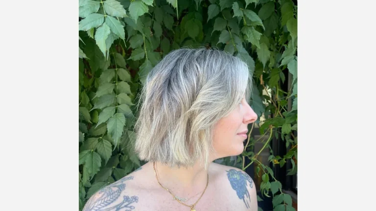 50 Chic Short Bob Hairstyles You’ll Fall in Love With 46 Thick Hair