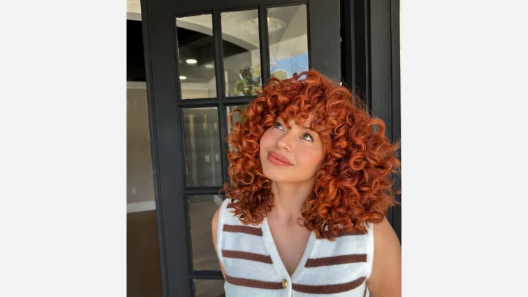 30 Hottest Ginger Hair Color Ideas for a Fiery Makeover 1 Copper Curl