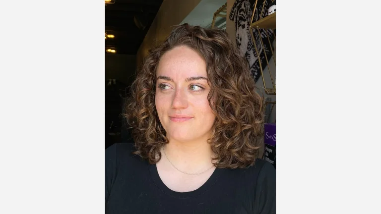 35 Stunning Curly Bob Hairstyles You’ll Love 11 Undone Bob