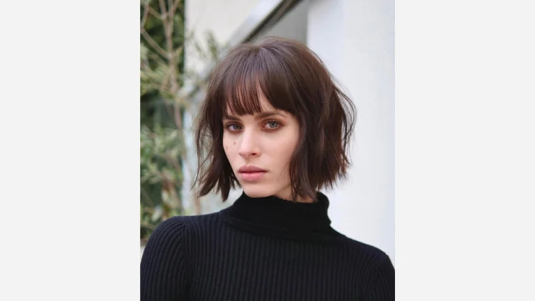 35 Stunning Curly Bob Hairstyles You’ll Love 12 Defined Bob