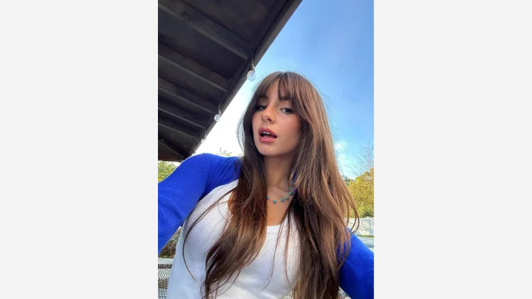 30 Chic Fringe Haircuts for a Fresh, Modern Vibe 13 Long Cut with Short Blunt Bangs