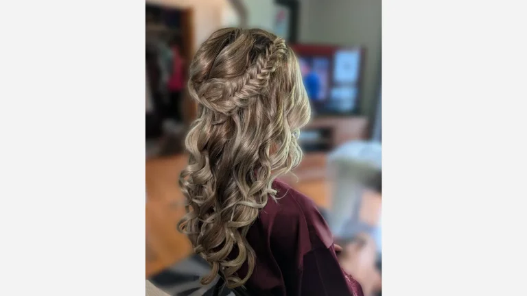 30 Elegant Prom Hairstyles for a Glamorous Look 16 Half-up Style With Loose Curls