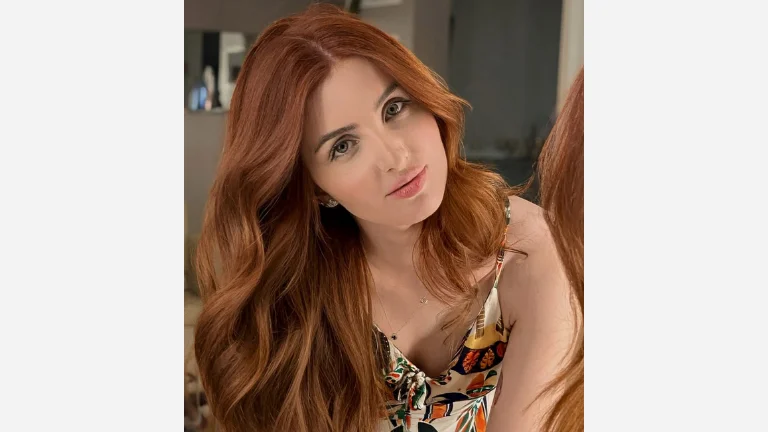 30 Hottest Ginger Hair Color Ideas for a Fiery Makeover 18 Ginger Spice Hair