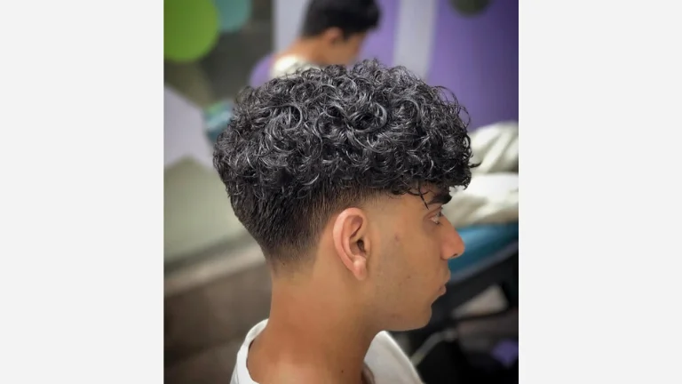 20 Best Temp Fade Hairstyles That Are Trending Now 20 Fade into Curls