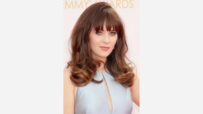 30 Chic Fringe Haircuts for a Fresh, Modern Vibe 29 Bangs With Point Cut Tips