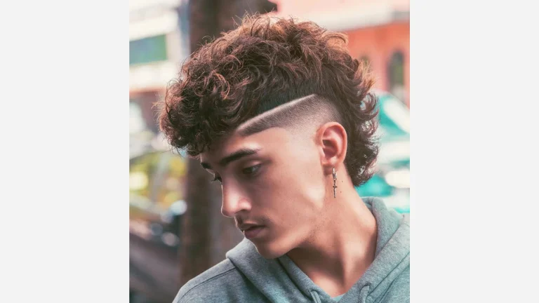 40 Stylish Taper Fade Curly Hair Ideas for Men 3 Curly Taper Fade with Line