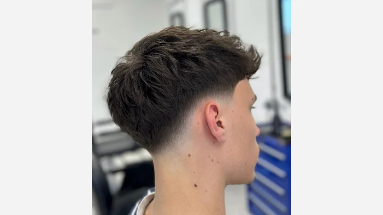 30 Best Skin Fade Haircuts for Men 1 Low Skin Fade