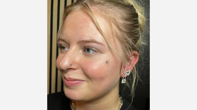 Dermal Piercing: Real Pain and Expert Care Tips 1 Dermal Piercing