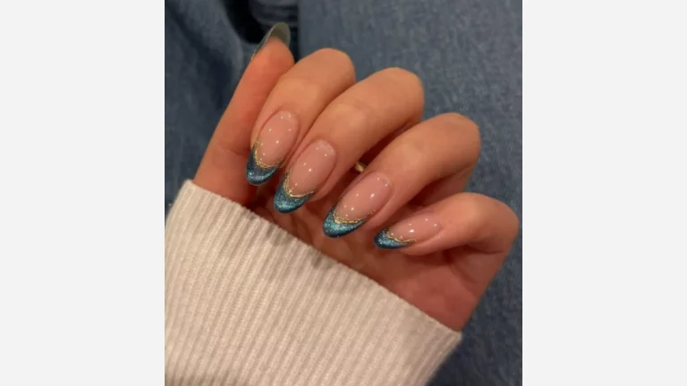 20 Nail Inspo That’s Trending Right Now 10 Ocean-inspired French