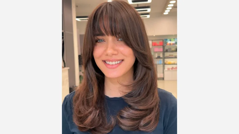 30 Stunning Butterfly Cut Ideas You’ll Love 10 Butterfly with a Full Fringe