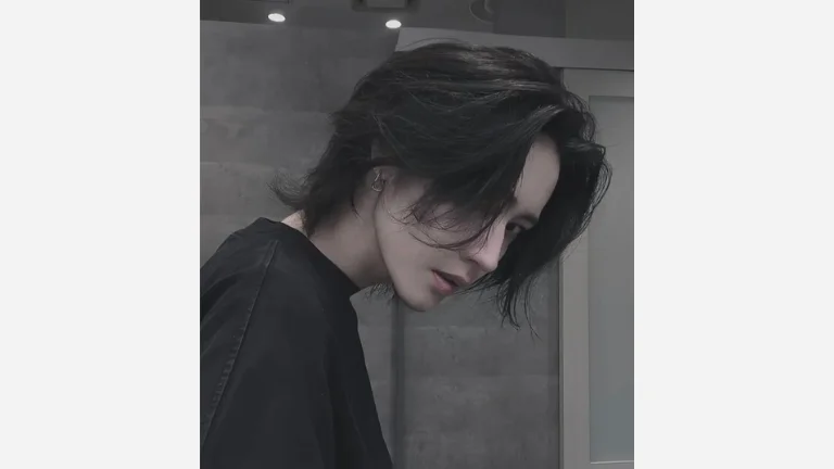 30 Best Wolf Cut Men Styles to Transform Your Look 2 Long Hair Wolf Cut