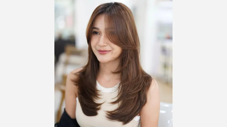 30 Stunning Butterfly Cut Ideas You’ll Love 26 Lightweight Butterfly for Thin Hair