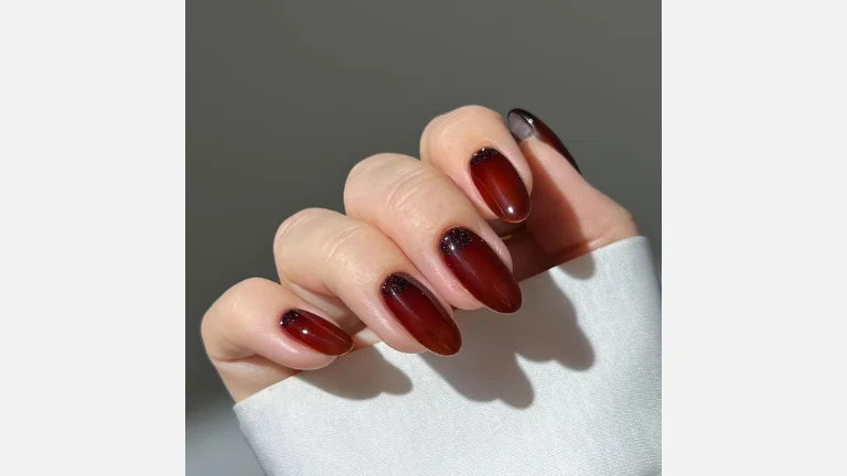 30 Fall Nail Designs You’ll Be Obsessed With 26 Oxblood Sparkly Nails