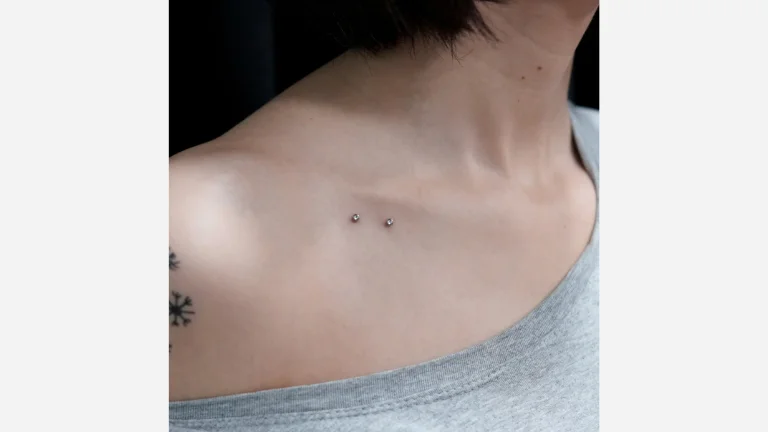 Dermal Piercing: Real Pain and Expert Care Tips 3 Dermal Piercing