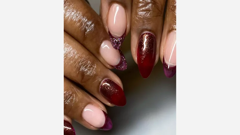 25 Trendy French Tip Nail Designs 10 Rich Jelly Glitter