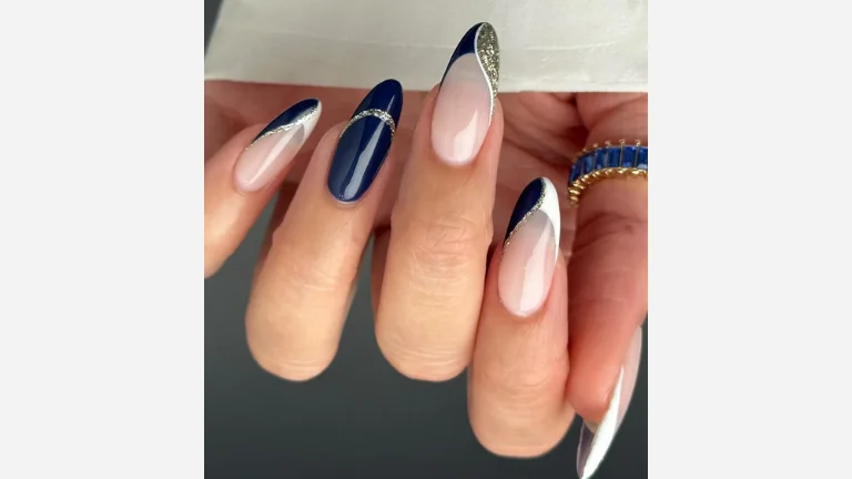 25 Trendy French Tip Nail Designs 11 Shimmering Soul