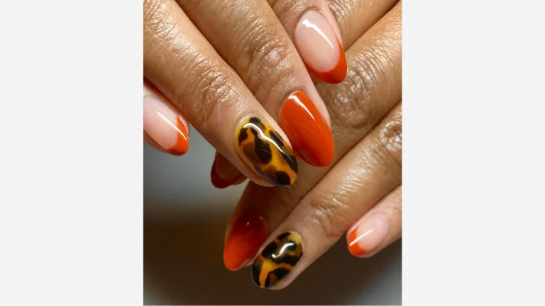 25 Trendy French Tip Nail Designs 12 Tortoise shell Accent