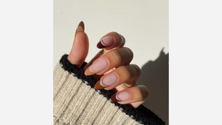 25 Trendy French Tip Nail Designs 18 French with Coffee Color