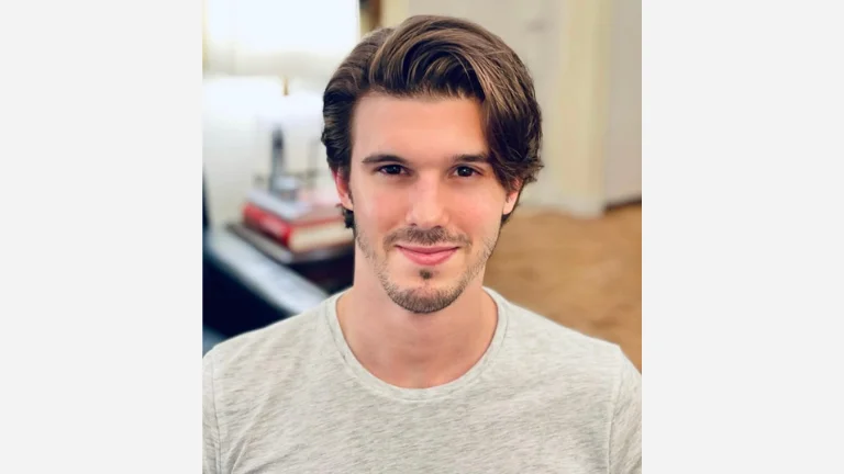 35 Best Flow Haircuts for Men Trending Right Now 2 Bro Flow Cut