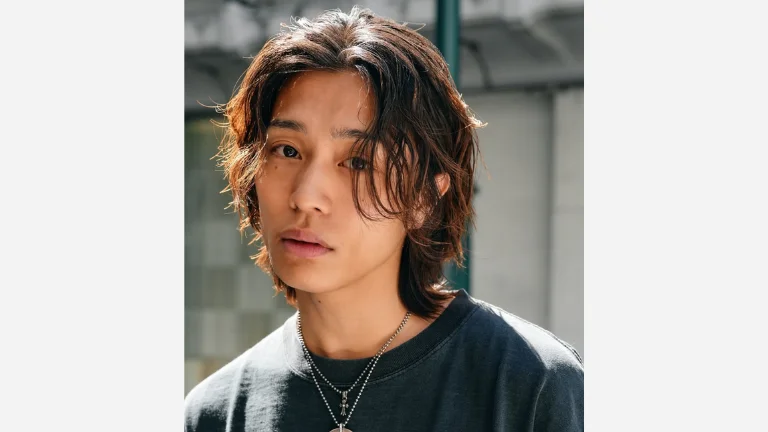 35 Best Flow Haircuts for Men Trending Right Now 24 Flow Waves Cut