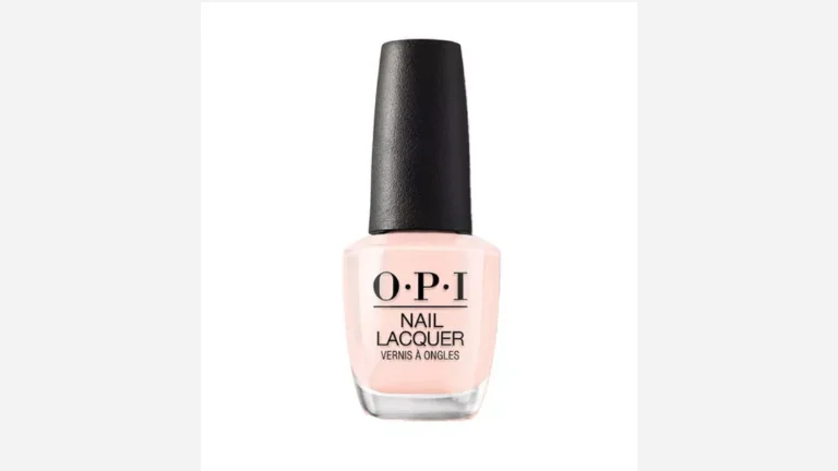 Top Summer Nail Colors You’ll See Everywhere 4 OPI Bubble Bath