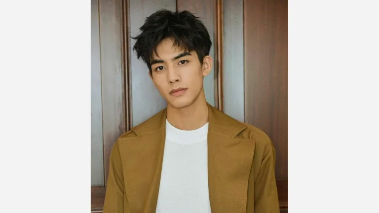 35 Best Flow Haircuts for Men Trending Right Now 9 Short Flow Hairstyle